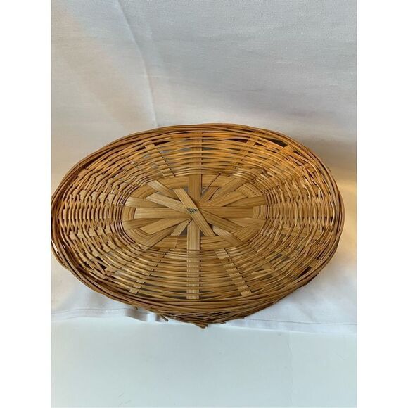 Wicker Basket  Easter Basket - Picture 3 of 11